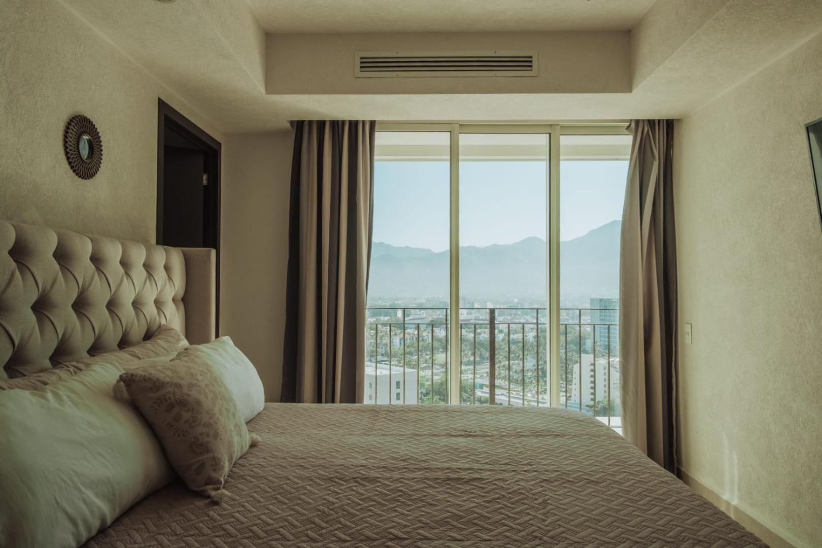 Grand Venetian Beachfront Condos Puerto Vallarta Esterno foto