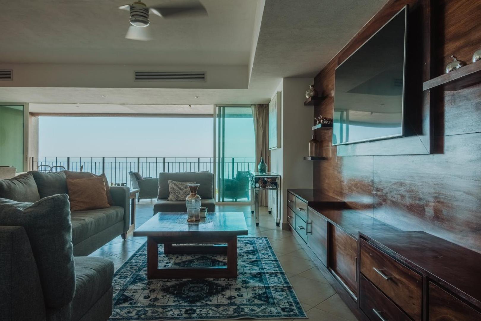 Grand Venetian Beachfront Condos Puerto Vallarta Esterno foto
